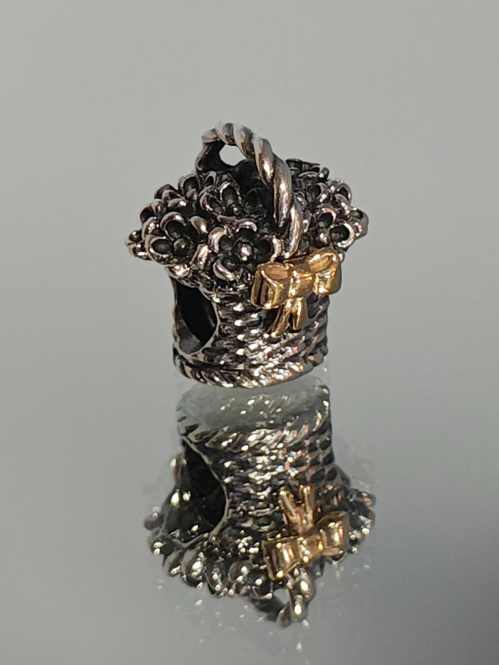 Authentic Pandora Forever Bloom Basket 790960 Retired 14K Gold Sterling Charm - Picture 8 of 11